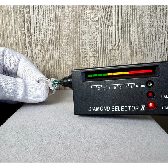 NEW 75% WHT Gold, Aqua colored Moissanite Ring, SZ 9. - Picture 4 of 10